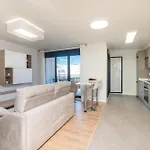 Trisquel, Con Piscina En Vut-3108-as شقة